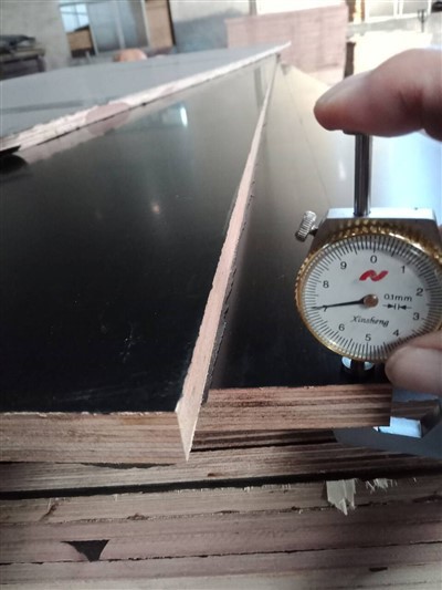 Ffilm brown pren haenog pren caled